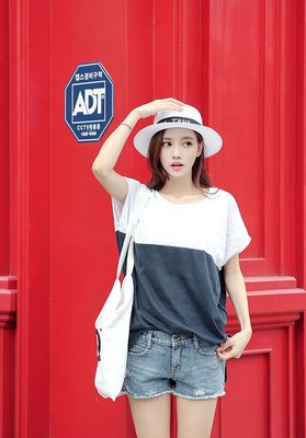 距離越來越遠(yuǎn),思念的心正越來越近